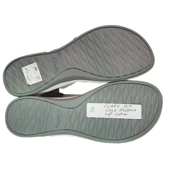 CLARKS Cloud Steppers Womens Sandal Sz 12/44 Gray Stretch Strap Sling Back - Picture 9 of 10